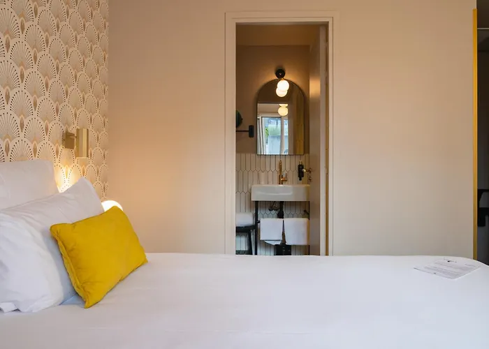Hotel Artemisia Montmartre París